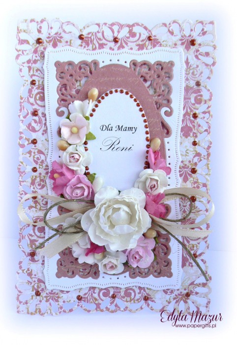 Różowe damaski z różowymi kwiatami - kartka z okazji Dnia Mamy