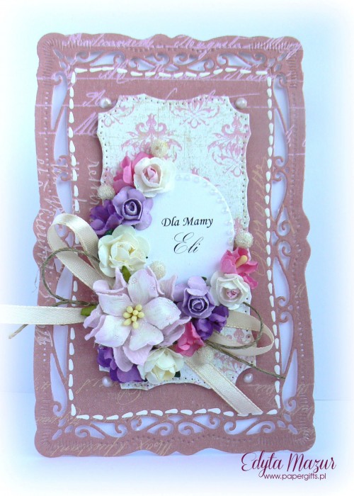Łososiowa z bukietem kolorowych kwiatów - kartka z okazji Dnia Mamy