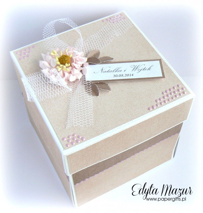 Box ślubny - Magiczne chwile z różami dla Natalii i Wojtka