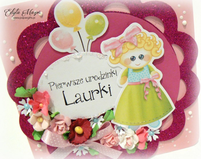 Różowa i błyszcząca kartka na roczek Laury1