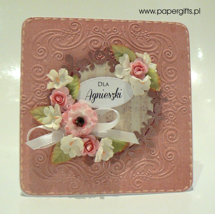 Różowa z wiankiem i różowymi kwiatami - kartka dla Agnieszki